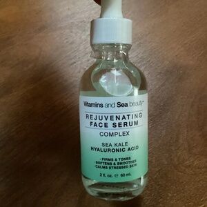Vitamins and Sea Beauty Rejuvenating Face Serum Sea Kale Hyaluronic Acid